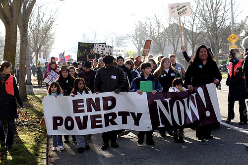The 2008 People's Summit marches on Olympia.