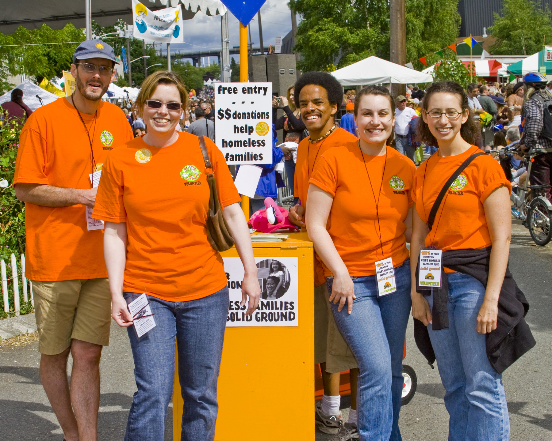volunteer greeters 2007