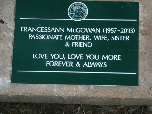 LaurenMcG-MomPlaque